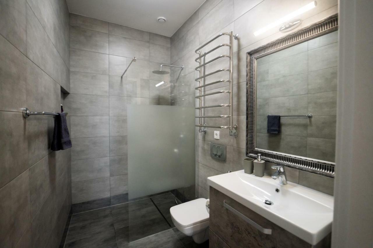 לבוב Avalonrestapartments מראה חיצוני תמונה